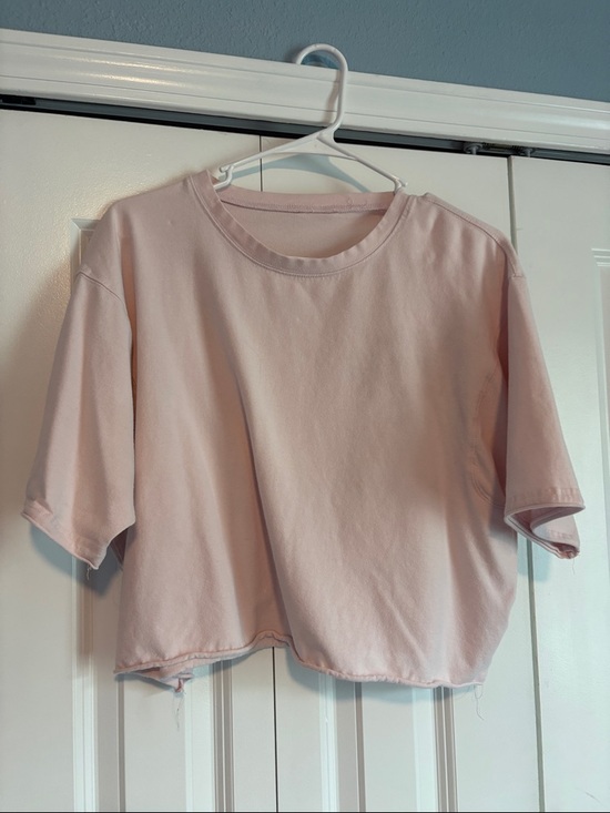 Tops - Women's Pink Cropped Tee